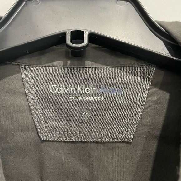 Calvin Klein XXL dark grey long sleeve button down - Picture 2 of 4